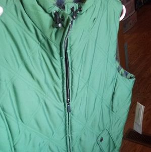 Jones New York grass green reversible sport vest